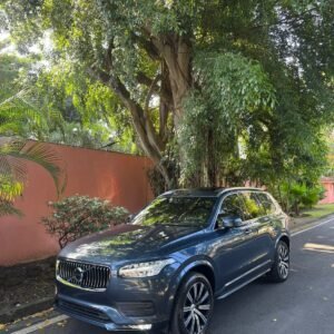 VOLVO XC90 2023
