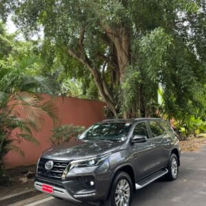 TOYOTA FORTUNER SRV 2022