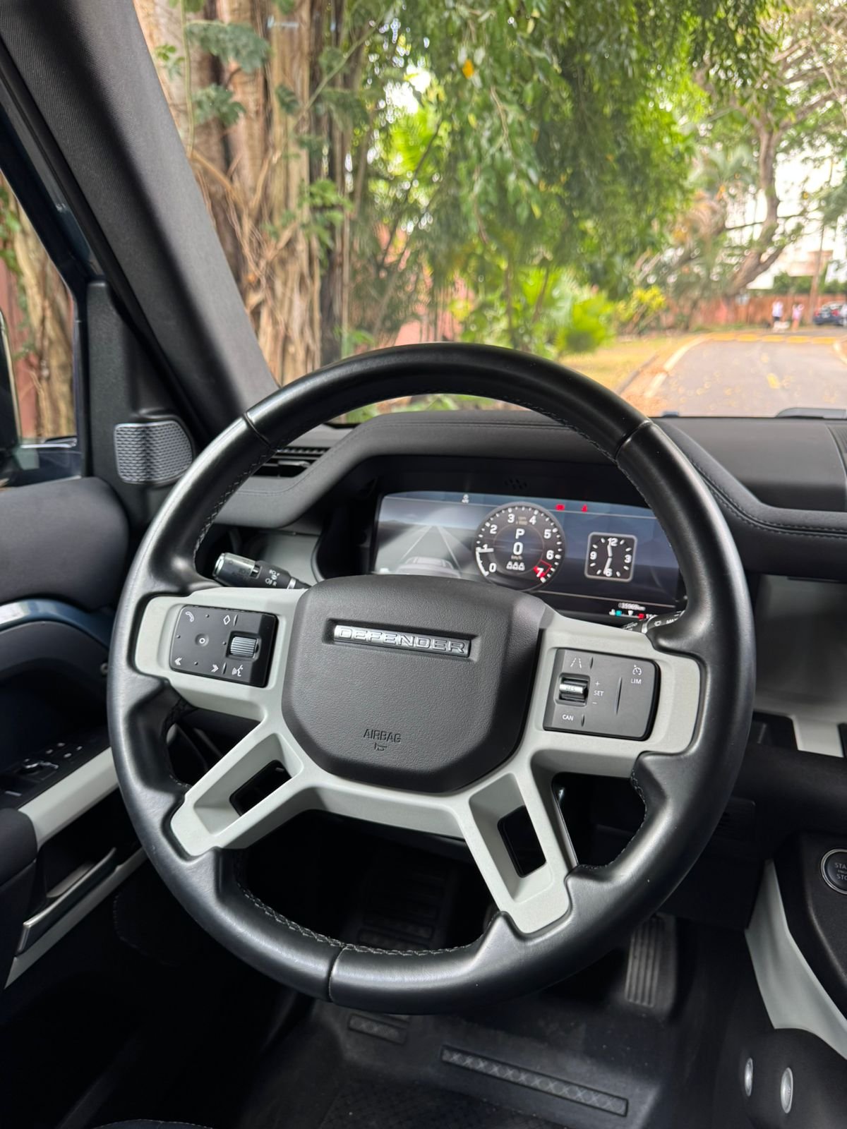 LANDROVER DEFENDER 2022 - Imagen 12