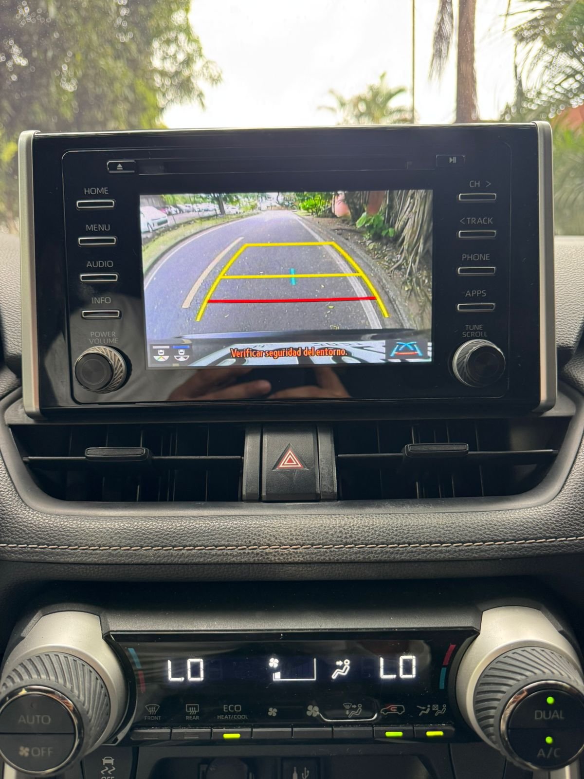 TOYOTA RAV4 2019 - Imagen 13