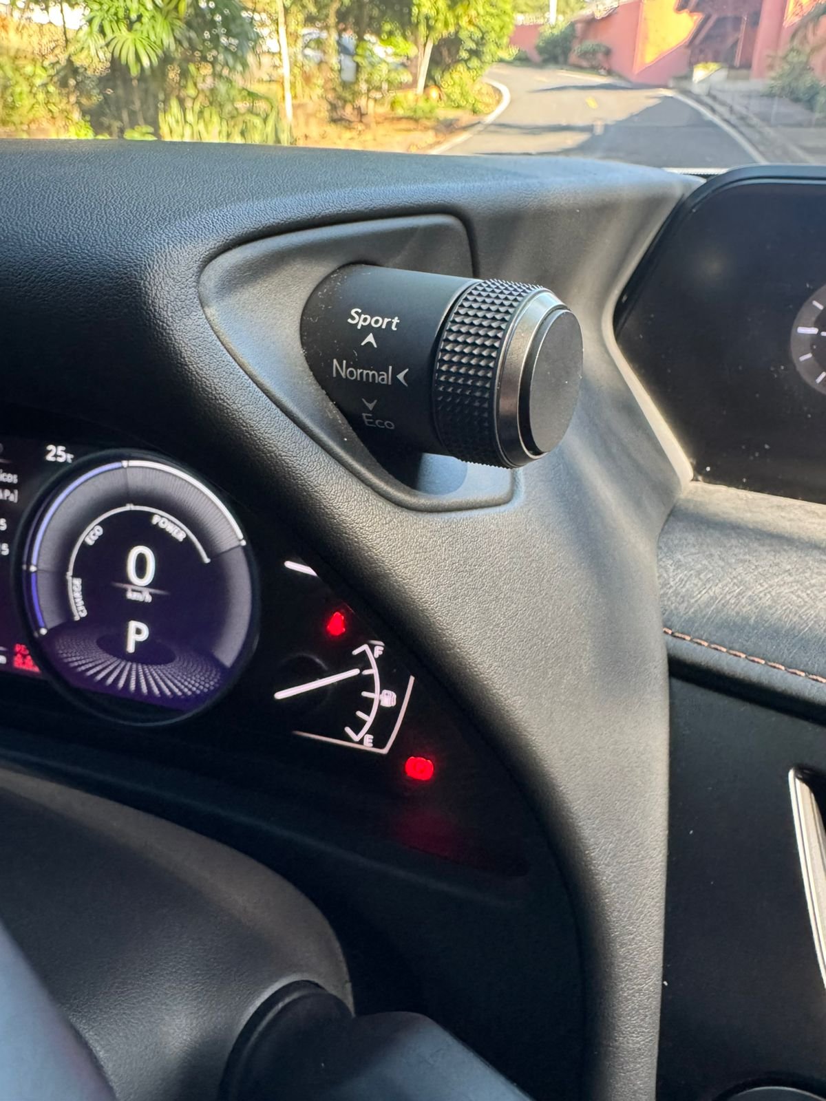 LEXUS UX 250h 2022 - Imagen 13