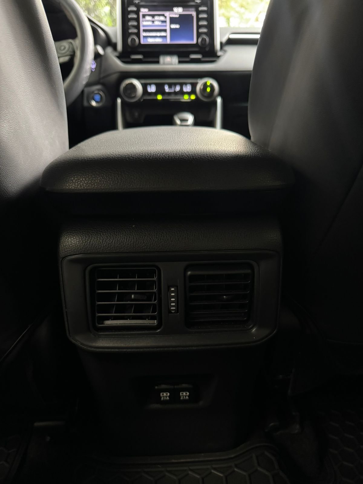 TOYOTA RAV4 2019 - Imagen 16