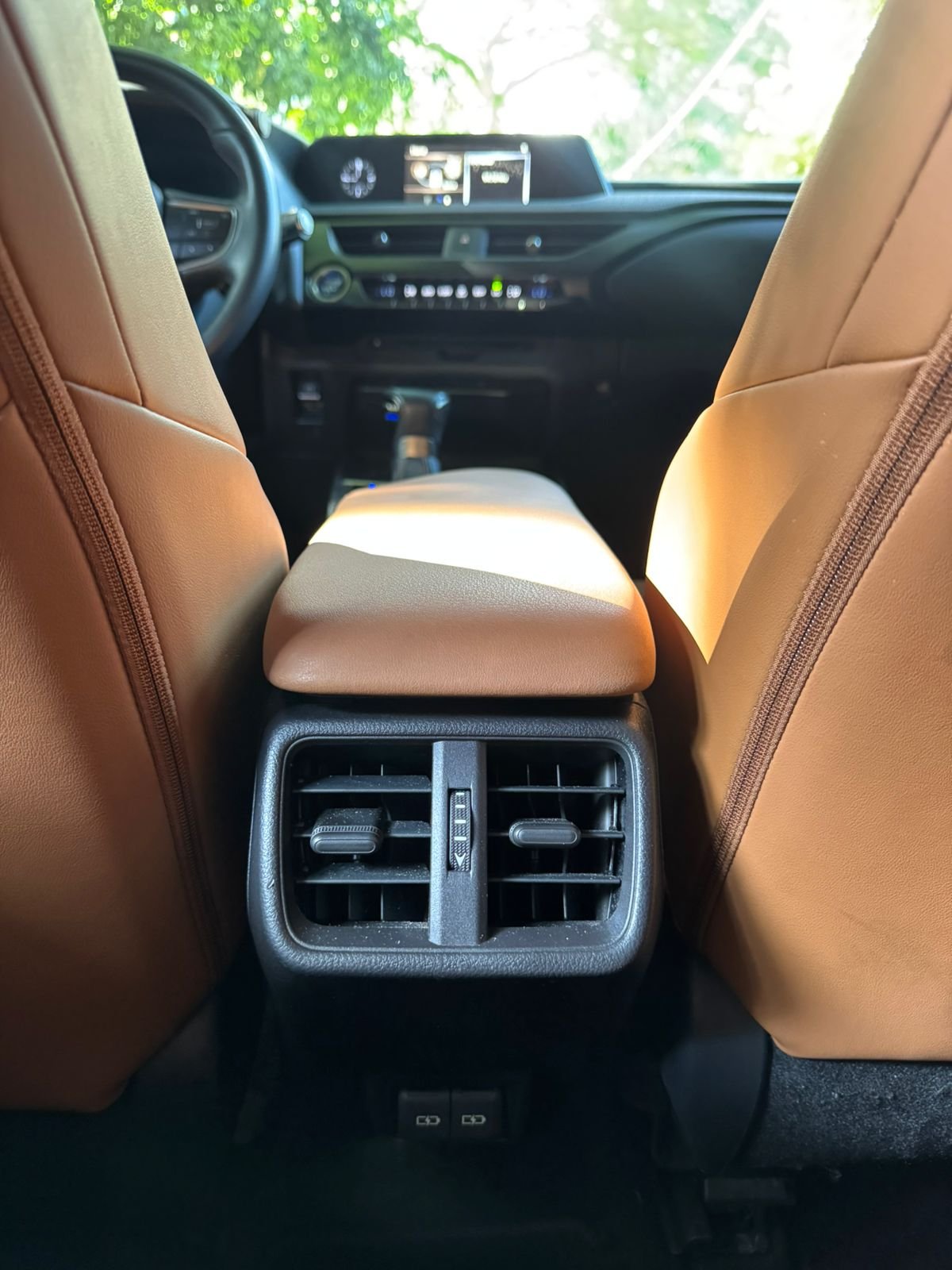 LEXUS UX 250h 2022 - Imagen 16