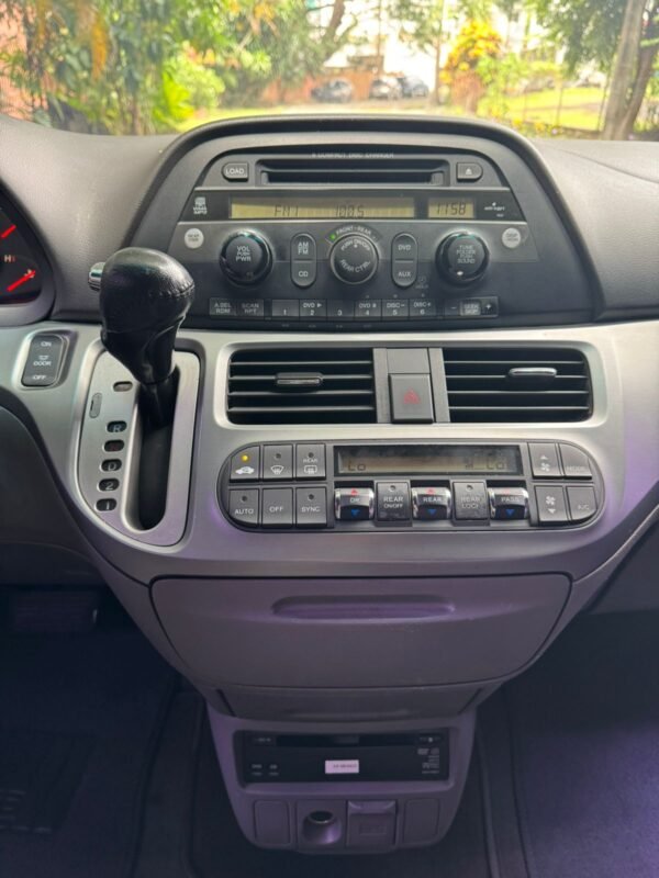 HONDA ODYSSEY 2010 - Imagen 13