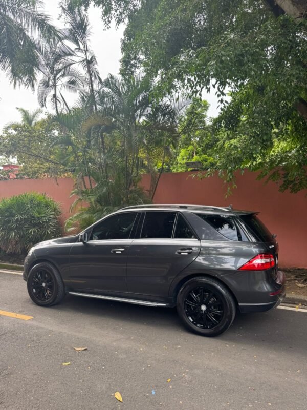 MERCEDES ML 300 2015 - Imagen 4
