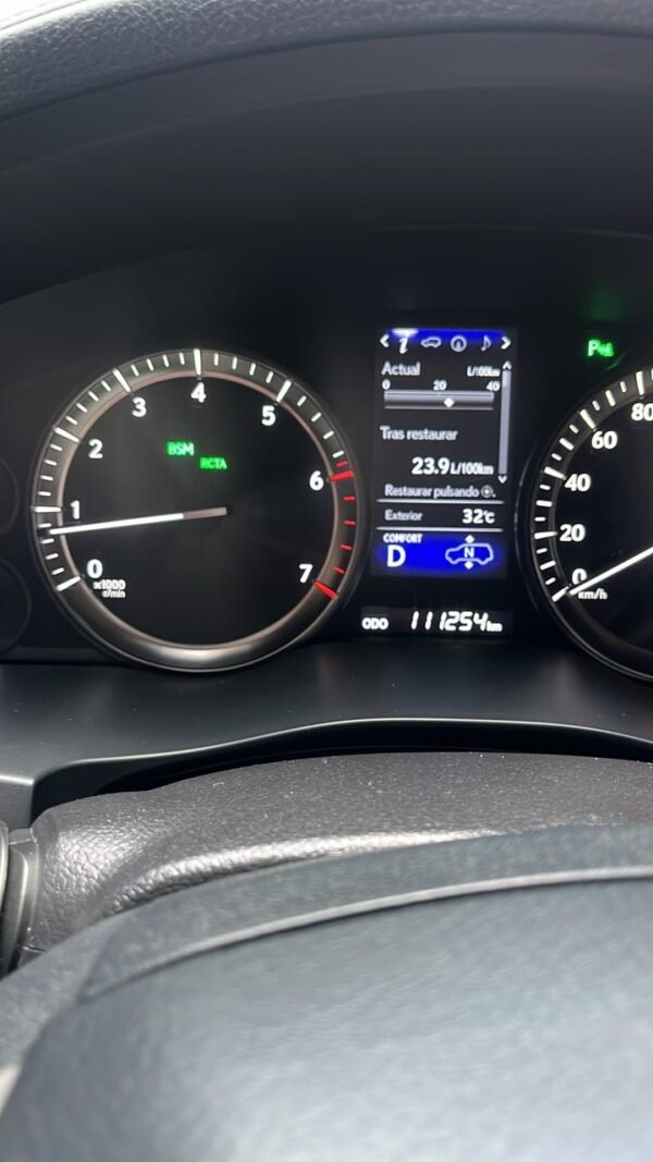 LEXUS LX570 SUPERSPORT 2018 - Imagen 7