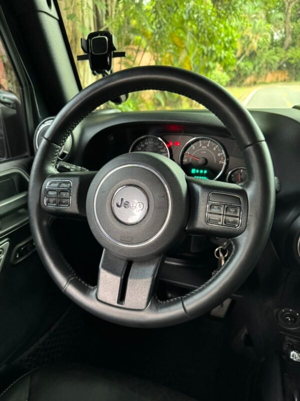 JEEP WRANGLER 2016 - Imagen 8