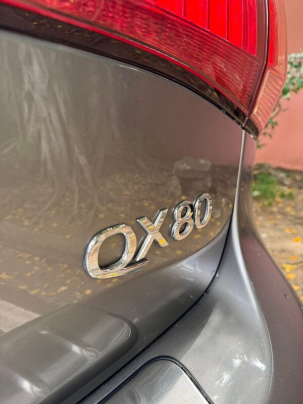 INFINITI QX80 2014 - Imagen 20