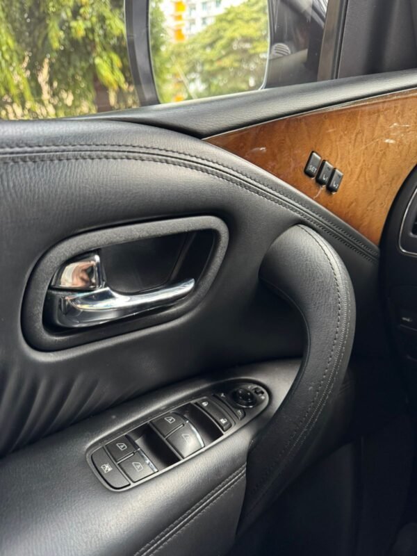 INFINITI QX80 2014 - Imagen 6