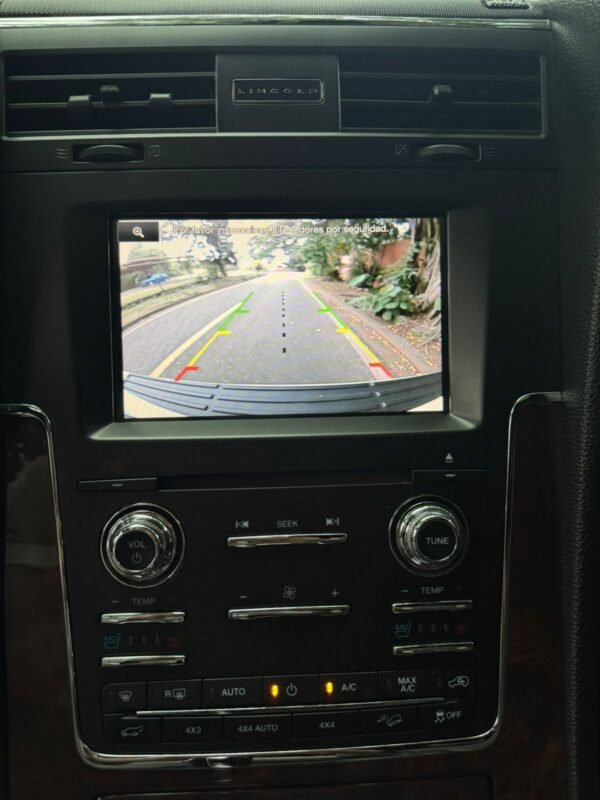 LINCOLN NAVIGATOR 2015 - Imagen 10
