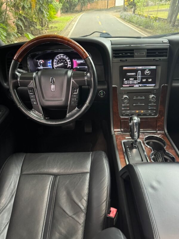 LINCOLN NAVIGATOR 2015 - Imagen 7