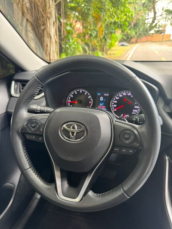 TOYOTA RAV4 2021 - Imagen 9