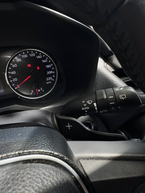 TOYOTA RAV4 2021 - Imagen 14