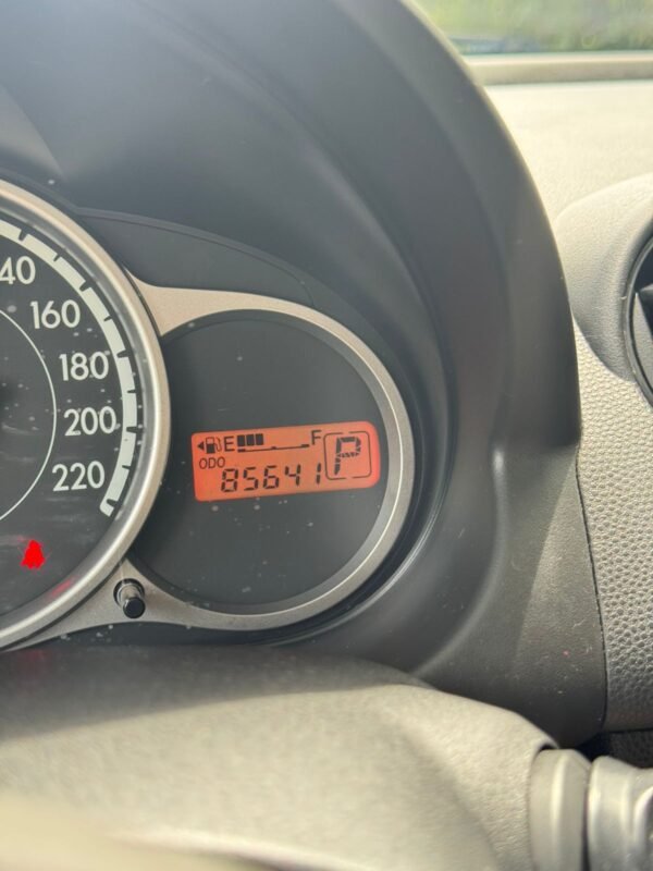 MAZDA 2 2013 - Imagen 11