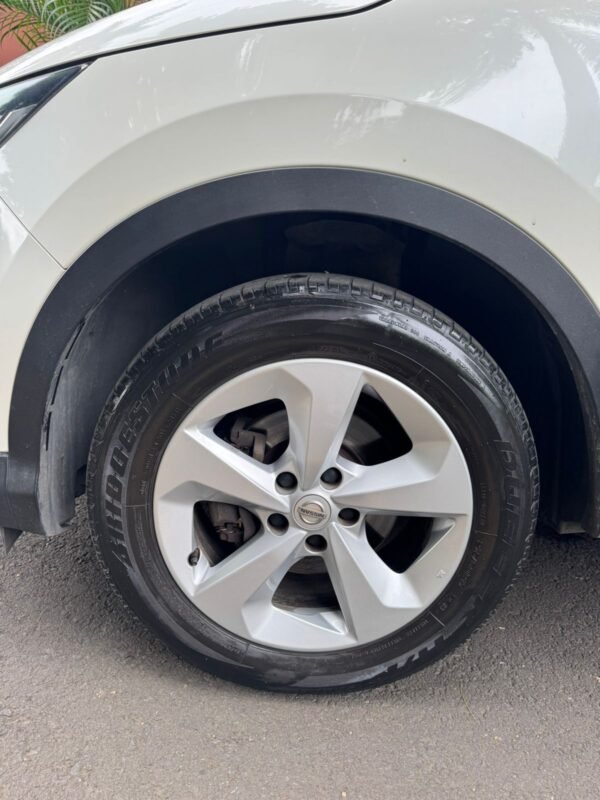 NISSAN QASHQAI 2019 - Imagen 6