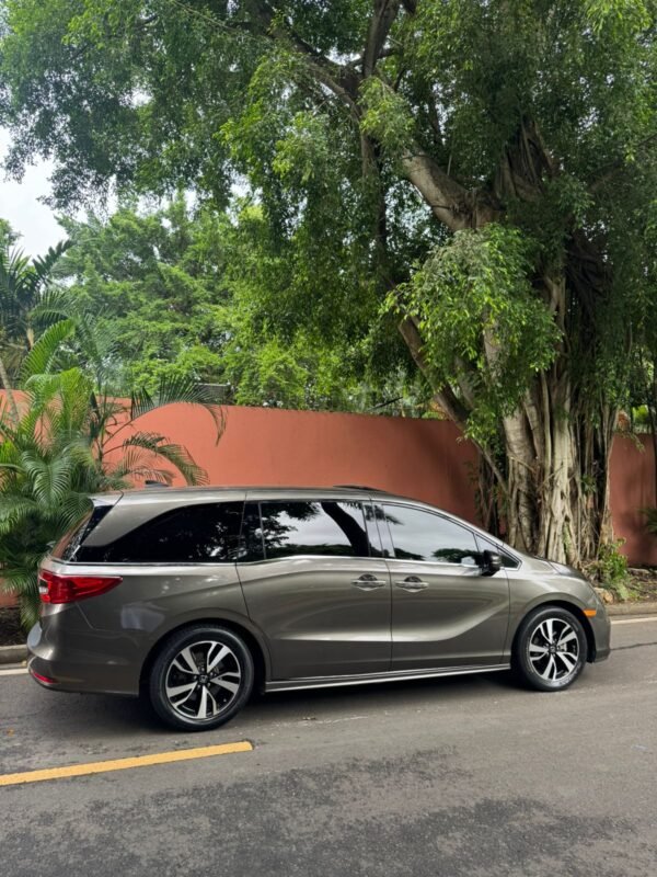 HONDA ODYSSEY ELITE 2018 - Imagen 5