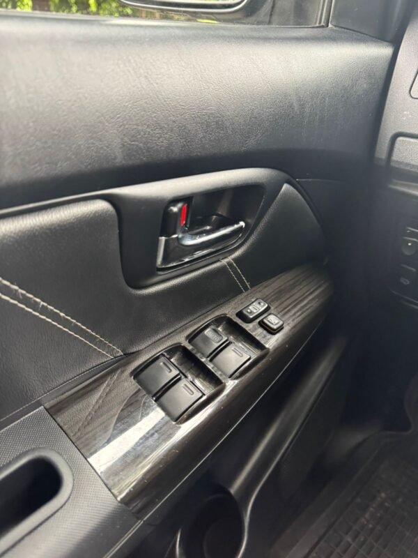 TOYOTA FORTUNER SRV 2014 - Imagen 7