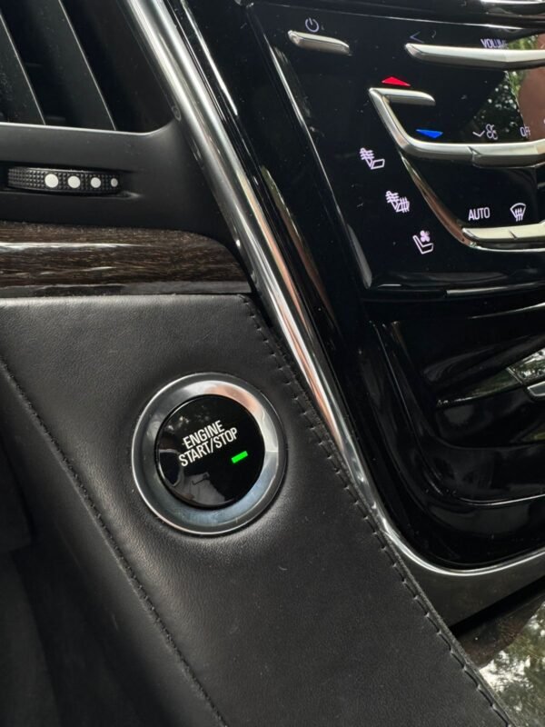 CADILLAC ESCALADE 2015 - Imagen 11