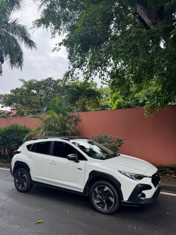 SUBARU CROSSTEK E-BOXER  2024 - Imagen 4