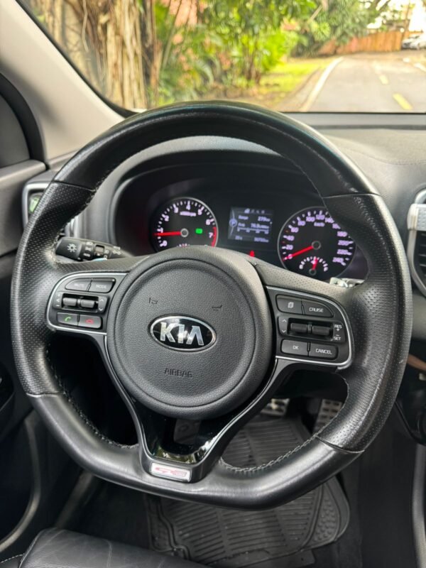 KIA SPORTAGE GT LINE 2018 - Imagen 8