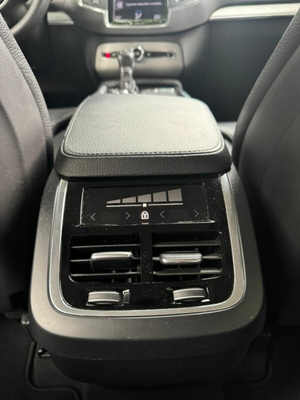 VOLVO XC90 T5 AWD  2020 - Imagen 13