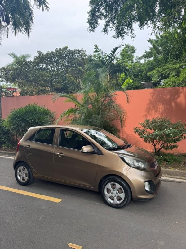 KIA PICANTO  2015 - Imagen 5