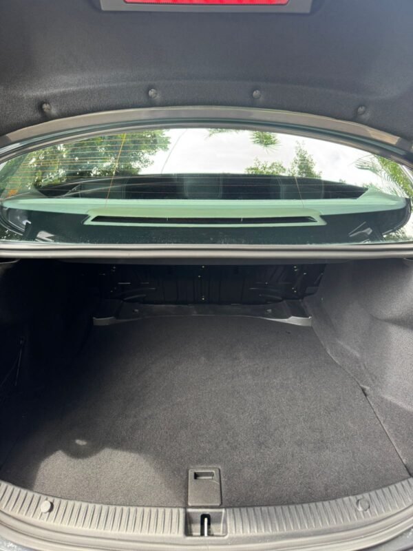 MERCEDES BENZ C 180 2015 - Imagen 16