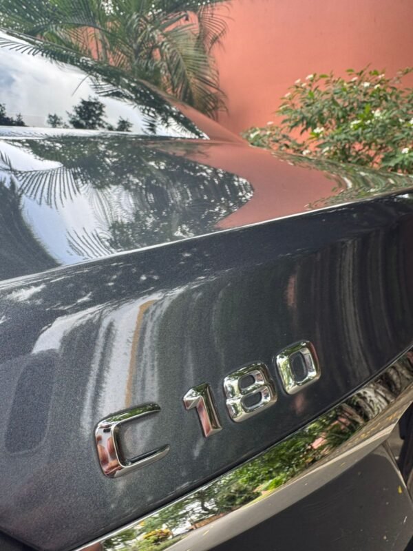 MERCEDES BENZ C 180 2015 - Imagen 17