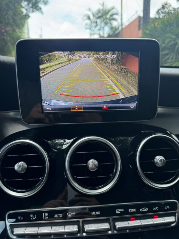 MERCEDES BENZ C 180 2015 - Imagen 12