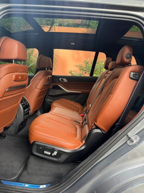 BMW X7 XDRIVE40i M SPORT 2024 - Imagen 16