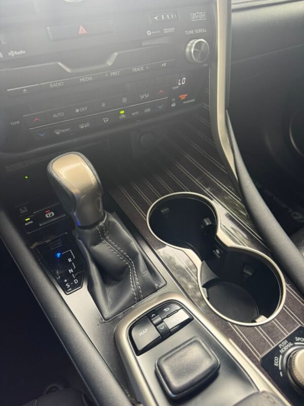 LEXUS RX450H 2016 - Imagen 12