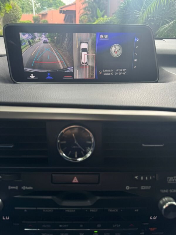 LEXUS RX450H 2016 - Imagen 16