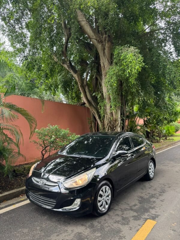 HYUNDAI ACCENT 2019