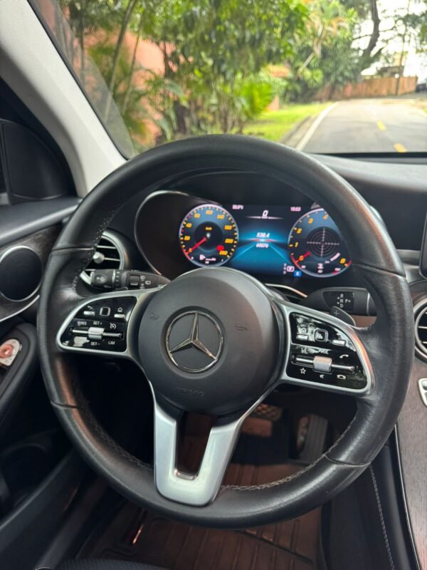 MERCEDES GLC 200 2020 - Imagen 9