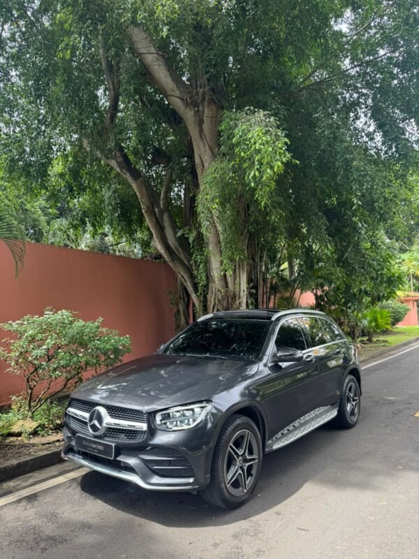 MERCEDES GLC 200 2020