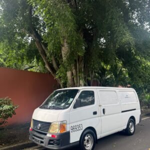 NISSAN URVAN 2012