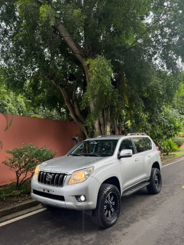 TOYOTA PRADO TXL  2011