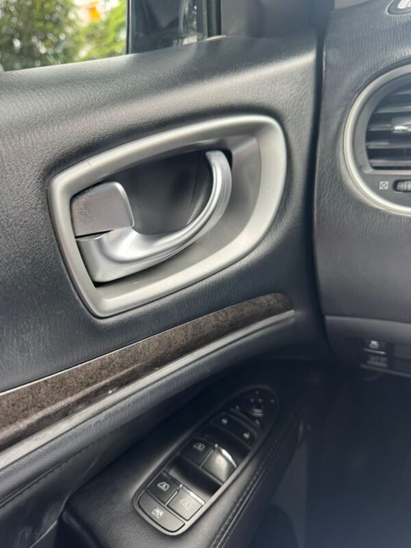 INFINITI JX35 2013 - Imagen 6