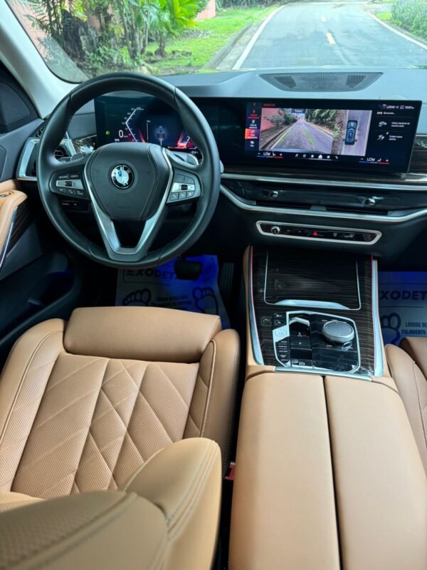 BMW X5  xDRIVE 2025 - Imagen 9