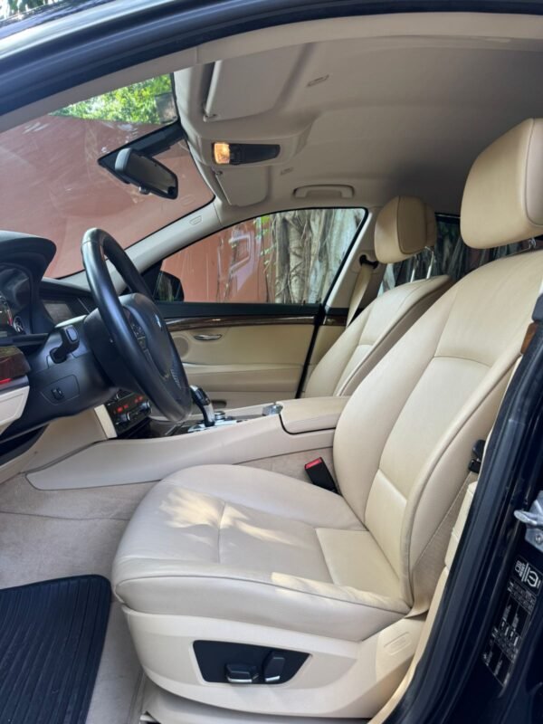 BMW 530 GT D 2013 - Imagen 7