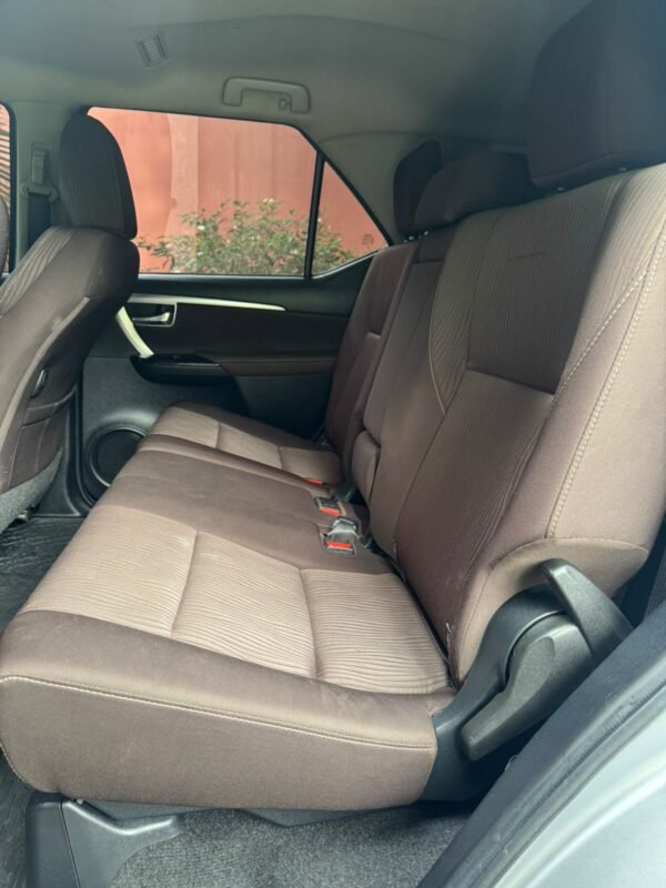 TOYOTA FORTUNER SRV 2016 - Imagen 16