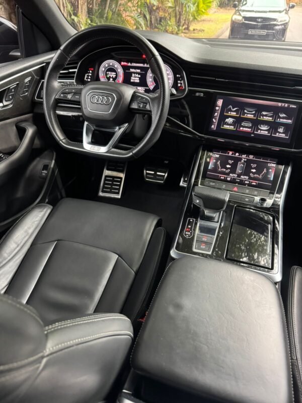 AUDI Q8 SLINE 2019 - Imagen 8
