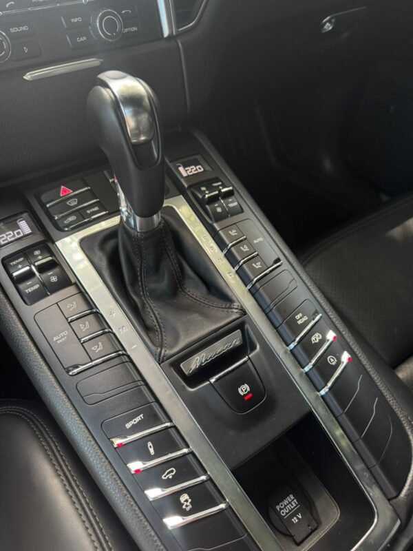 PORSCHE MACAN TURBO 2015 - Imagen 13