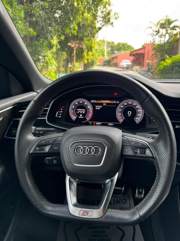 AUDI Q8 S-LINE 2019 - Imagen 8