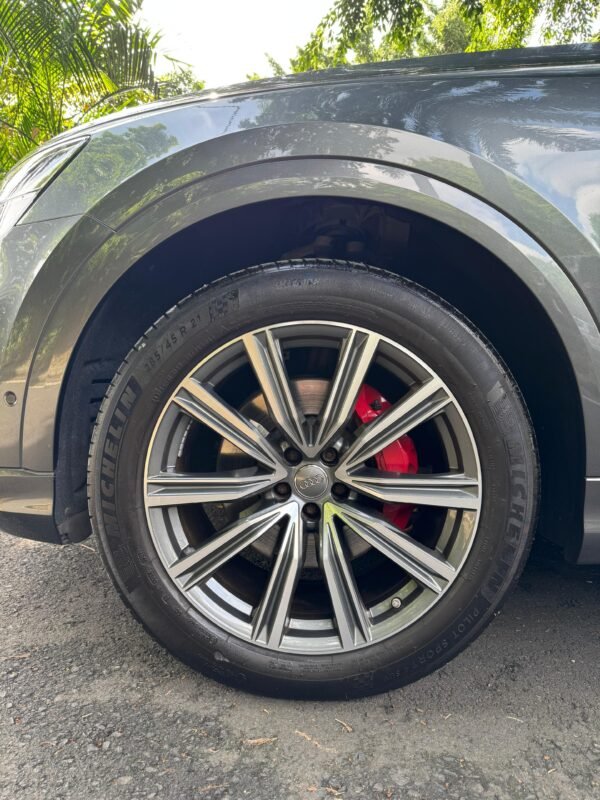 AUDI Q8 S-LINE 2019 - Imagen 9