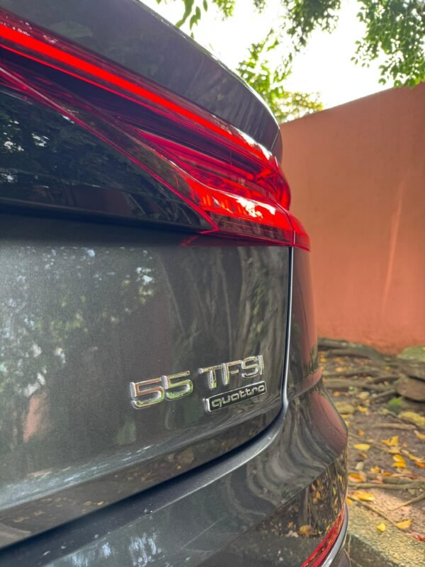 AUDI Q8 S-LINE 2019 - Imagen 15