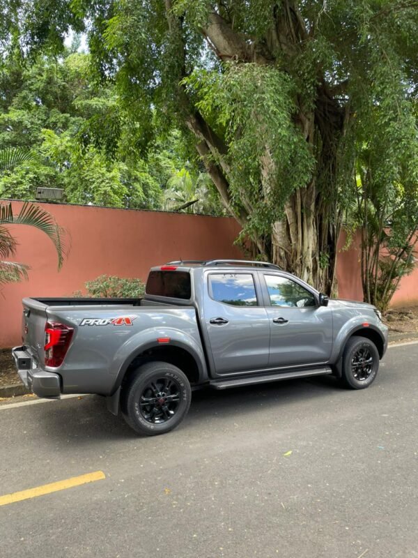 NISSAN FRONTIER PRO4X 2025 - Imagen 7