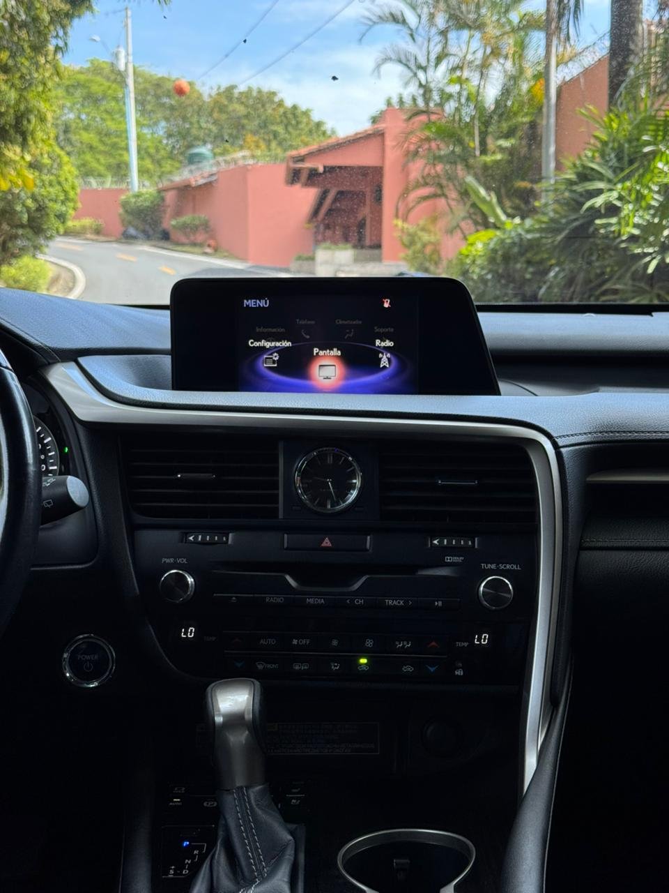 LEXUS RX450H 2016 - Imagen 10