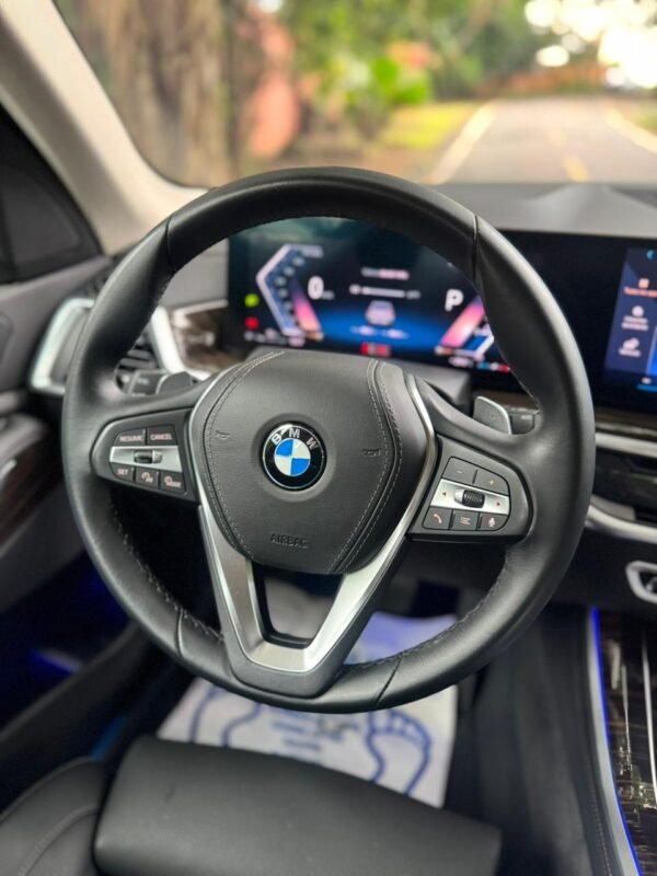 BMW X5 X-DRIVE40I 2025 - Imagen 16