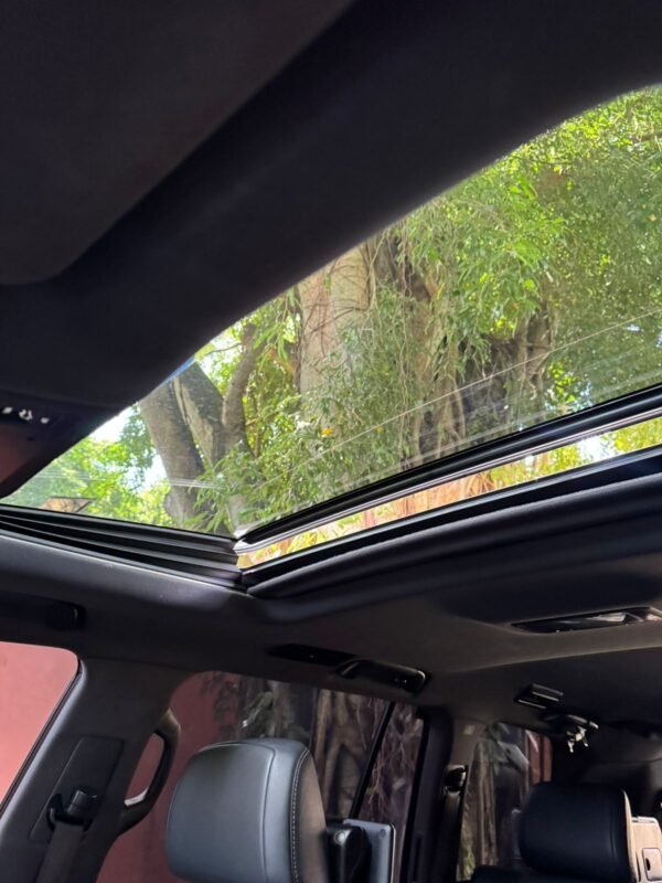 LEXUS LX570 2019 - Imagen 9